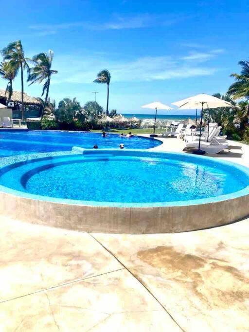 Hermoso Apartamento Con Club De Playa アカプルコ エクステリア 写真